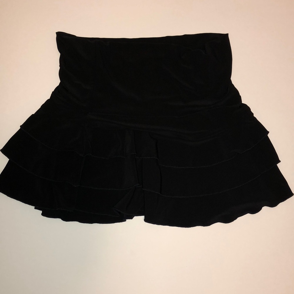 Ruffle mini skirt